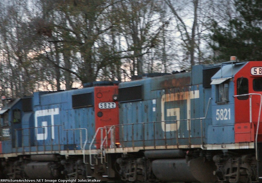 There's not a lot of variety at the end of CN's (ex-ICG, ex-ex GM&O, ex-ex-ex NO&GN) Bogalusa line. On Sunday (1/7/07), the southbound returned home with a matched pair of Geeps  GT 5821 and 5822, 29 years after they were purchased.